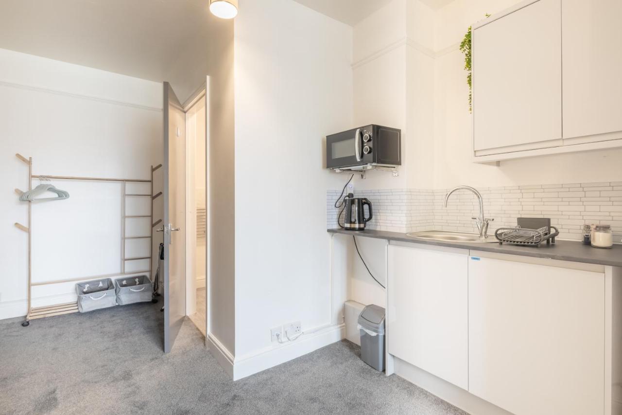 Private Room 5 With Kitchenette By Cb Stays No Minimum Stays Cambridge-i reptér Kültér fotó