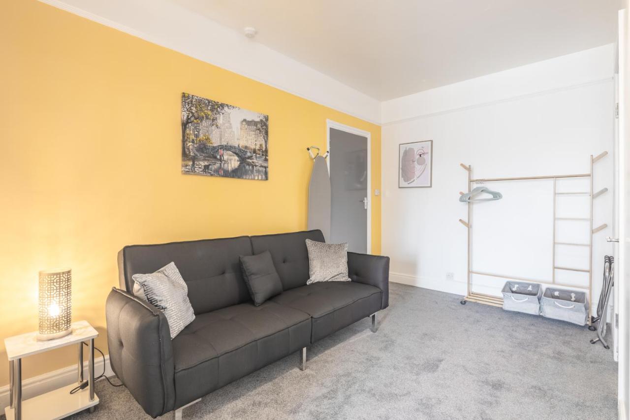 Private Room 5 With Kitchenette By Cb Stays No Minimum Stays Cambridge-i reptér Kültér fotó